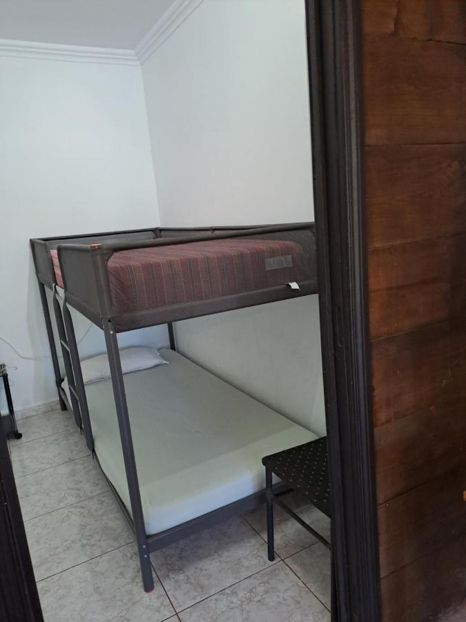 Primavera appartement tot 6 personen. Arona  Buitenkant foto