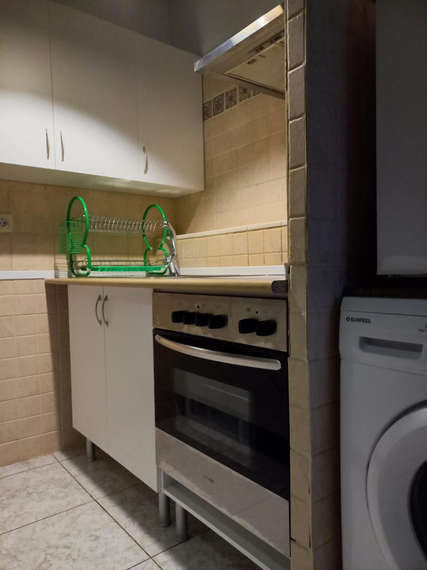 Primavera appartement tot 6 personen. Arona  Buitenkant foto