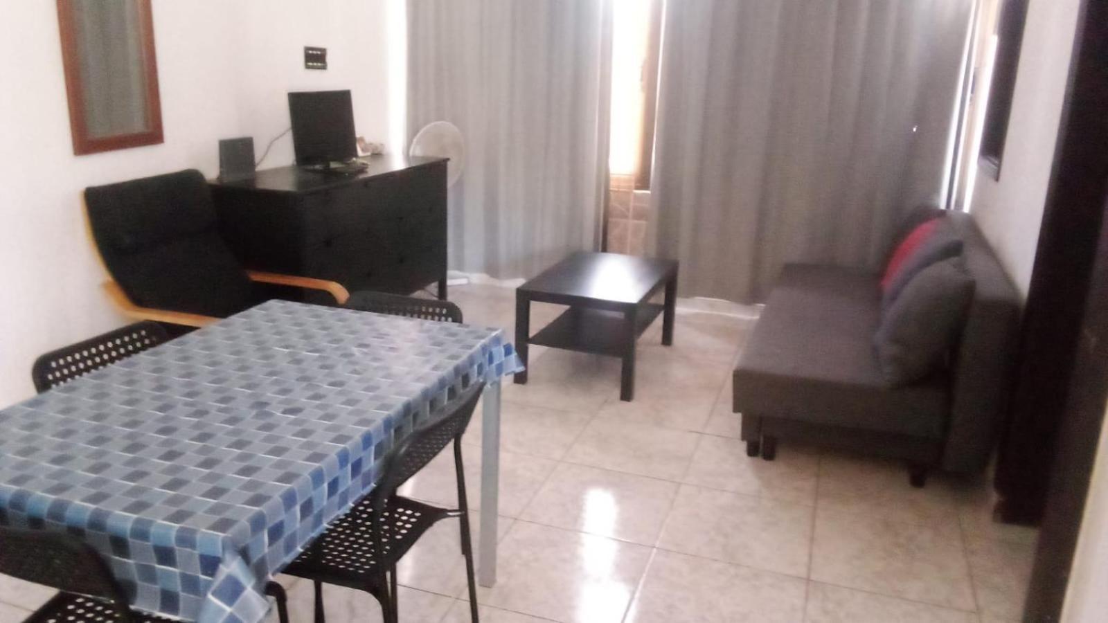 Primavera appartement tot 6 personen. Arona  Buitenkant foto